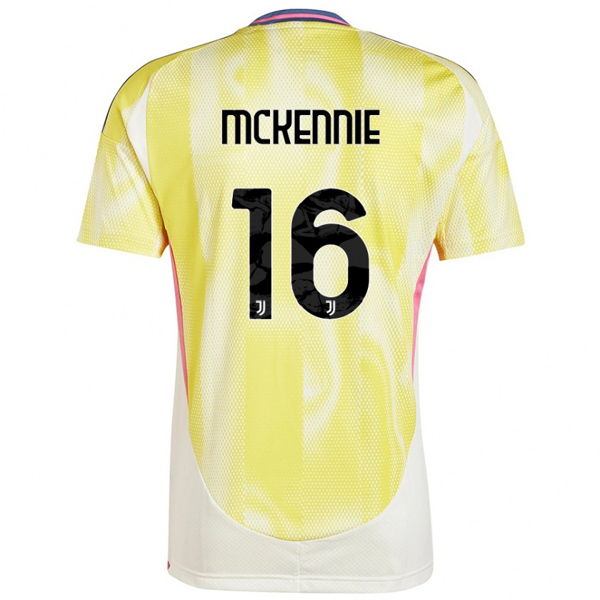 Kandiny Femme Maillot Weston Mckennie #16 Jaune Solaire Tenues Extérieur 2024/25 T-Shirt