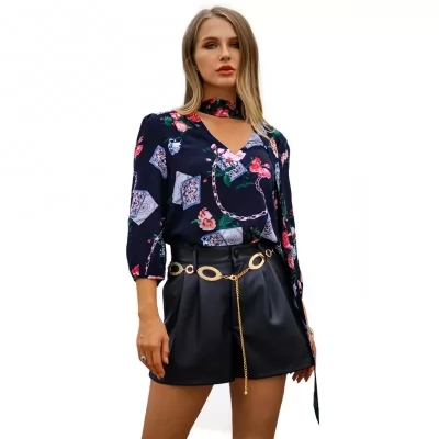 Kandiny - Explosion spring new black V-neck print shirt